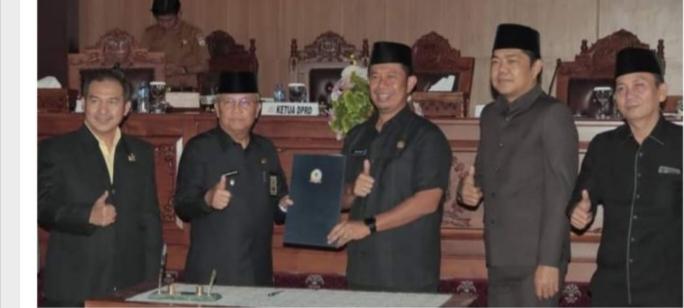 DPRD Lubuklinggau Gelar Paripurna Propemperda