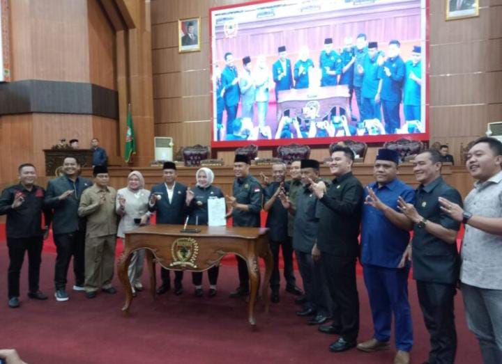 DPRD MURA Gelar Rapat Paripurna LKPJ Bupati TA 2024