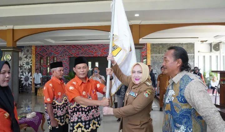 Bupati Mura Kukuhkan Pengurus KTNA