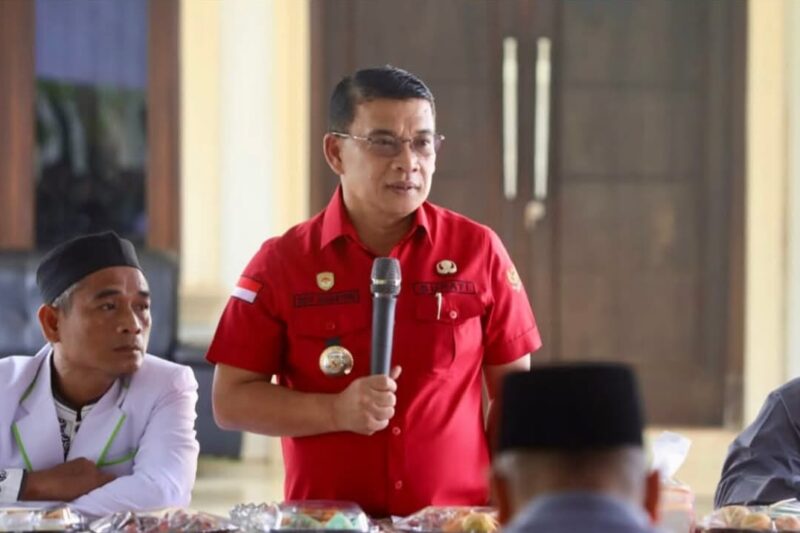 Bupati Devi Suhartoni Apresiasi Program ToT Adab–Etika SD pada Rakerda MUI Muratara