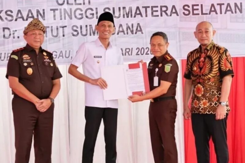 Wabup Junius Wahyudi Hadiri Peresmian Rumah Jabatan Eselon IV Kejaksaan Negeri Lubuklinggau