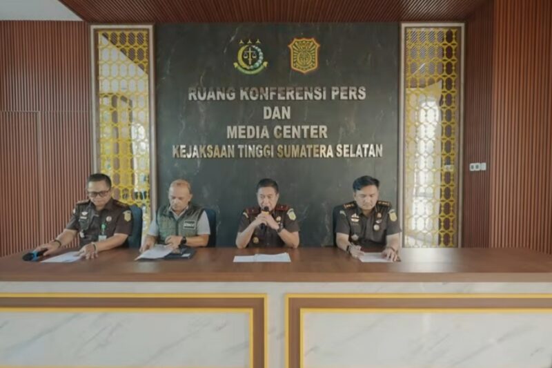 Kejati Sumsel Terima Tahap II Perkara Dugaan Korupsi Dana Uang Muka Irigasi Ataran Air Lemutu Muara Enim