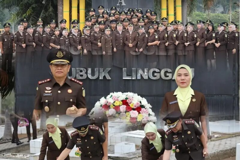 Kejari Lubuk Linggau Gelar Ziarah dan Tabur Bunga Peringati Hari Lahir Kejaksaan RI ke-81